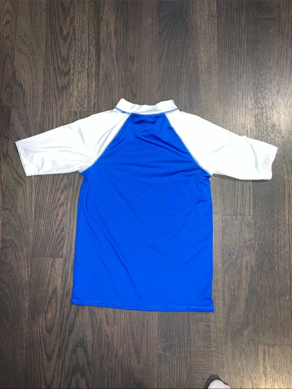 Oasis Blue & White Rashguard with Light Blue & Red Swim Shorts Size M (10-12)